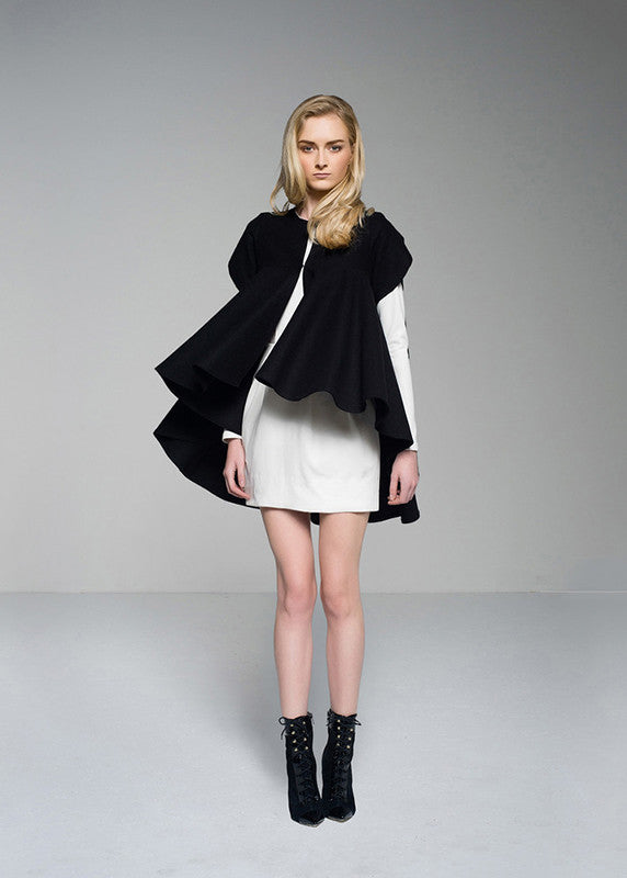 SALE | Tawny Coat in Black