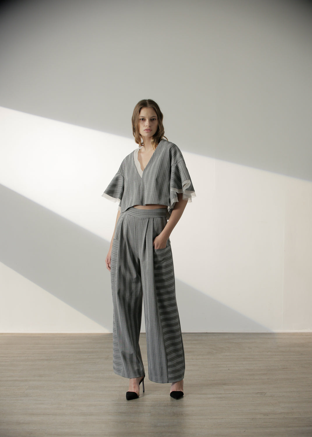 SALE | Kimiko Top in Grey Plaid